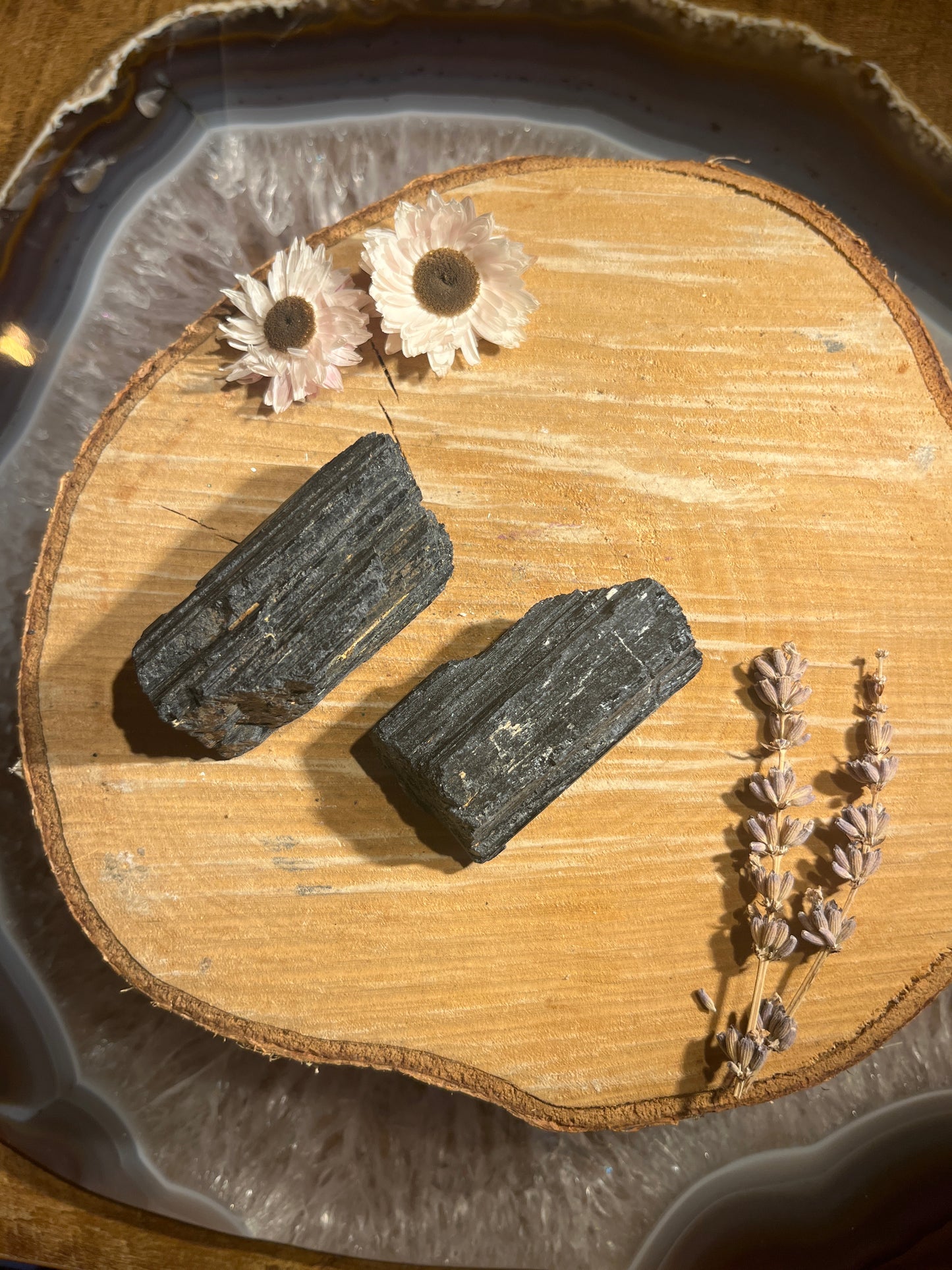 Zwarte toermalijn ruw brokje