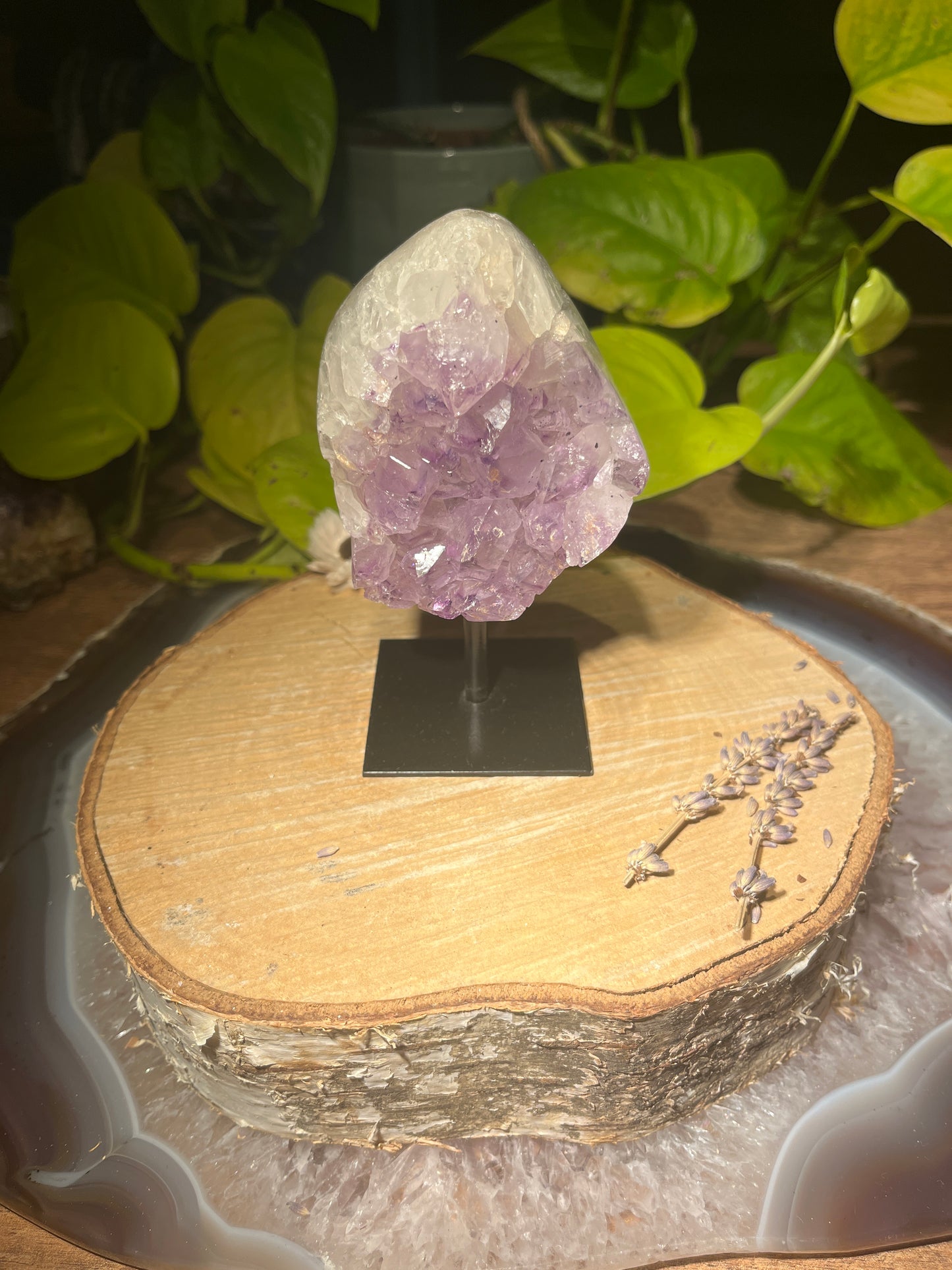 Amethist op staander 3