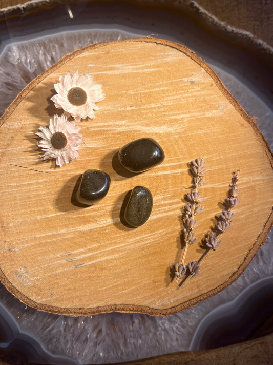 Gouden obsidiaan trommelsteen