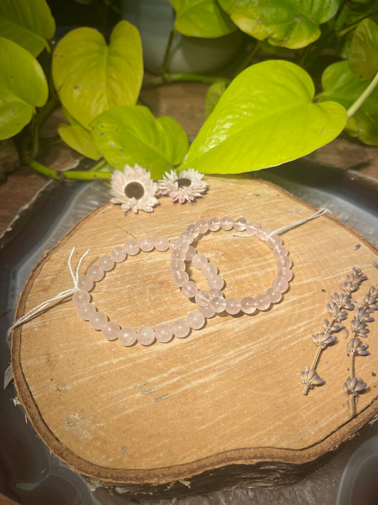 Rozenkwarts armband (8mm)