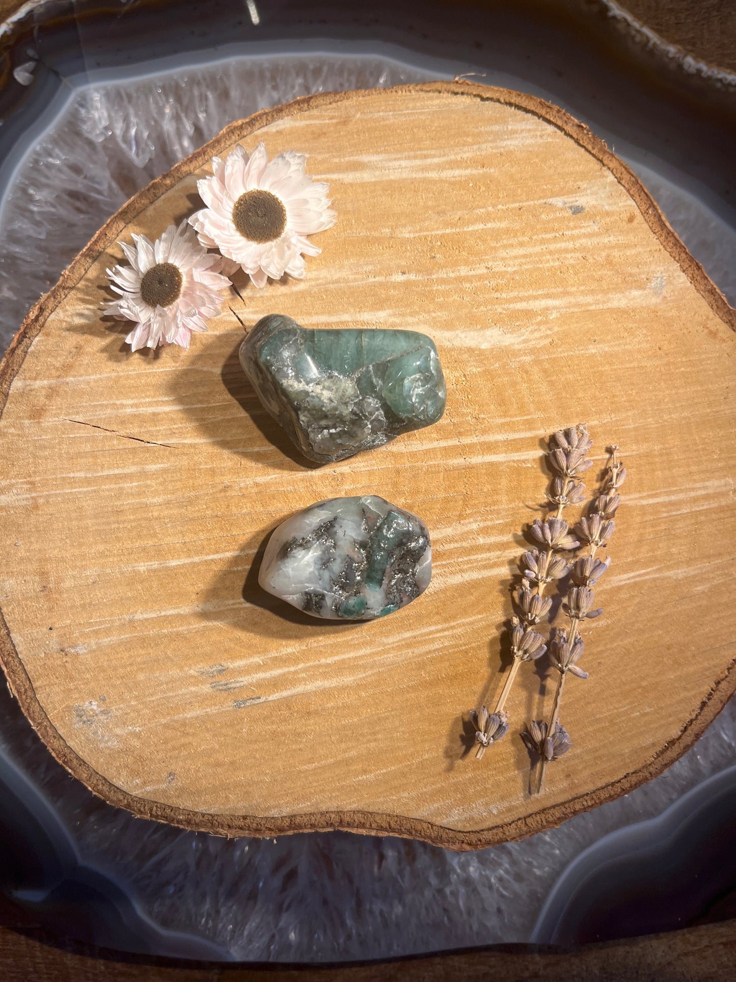 Smaragd trommelsteen