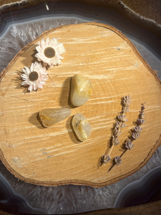 Rutielkwarts trommelsteen